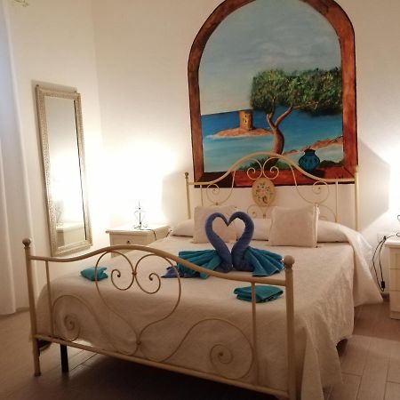 La Porta Sulla Costa Bed & Breakfast San Pantaleo Bagian luar foto