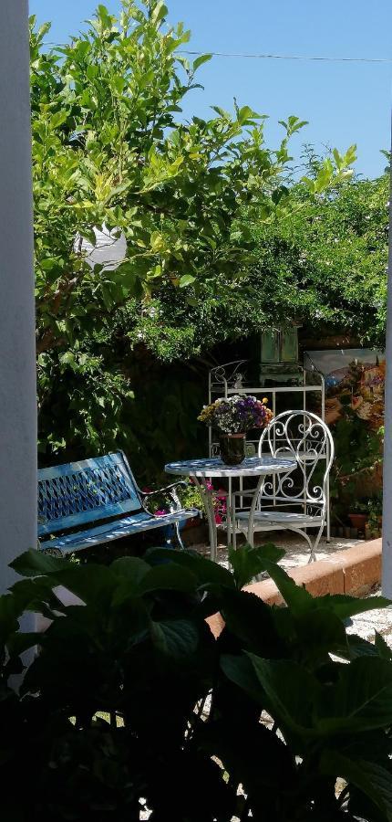 La Porta Sulla Costa Bed & Breakfast San Pantaleo Bagian luar foto