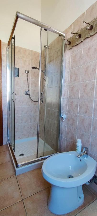 La Porta Sulla Costa Bed & Breakfast San Pantaleo Bagian luar foto