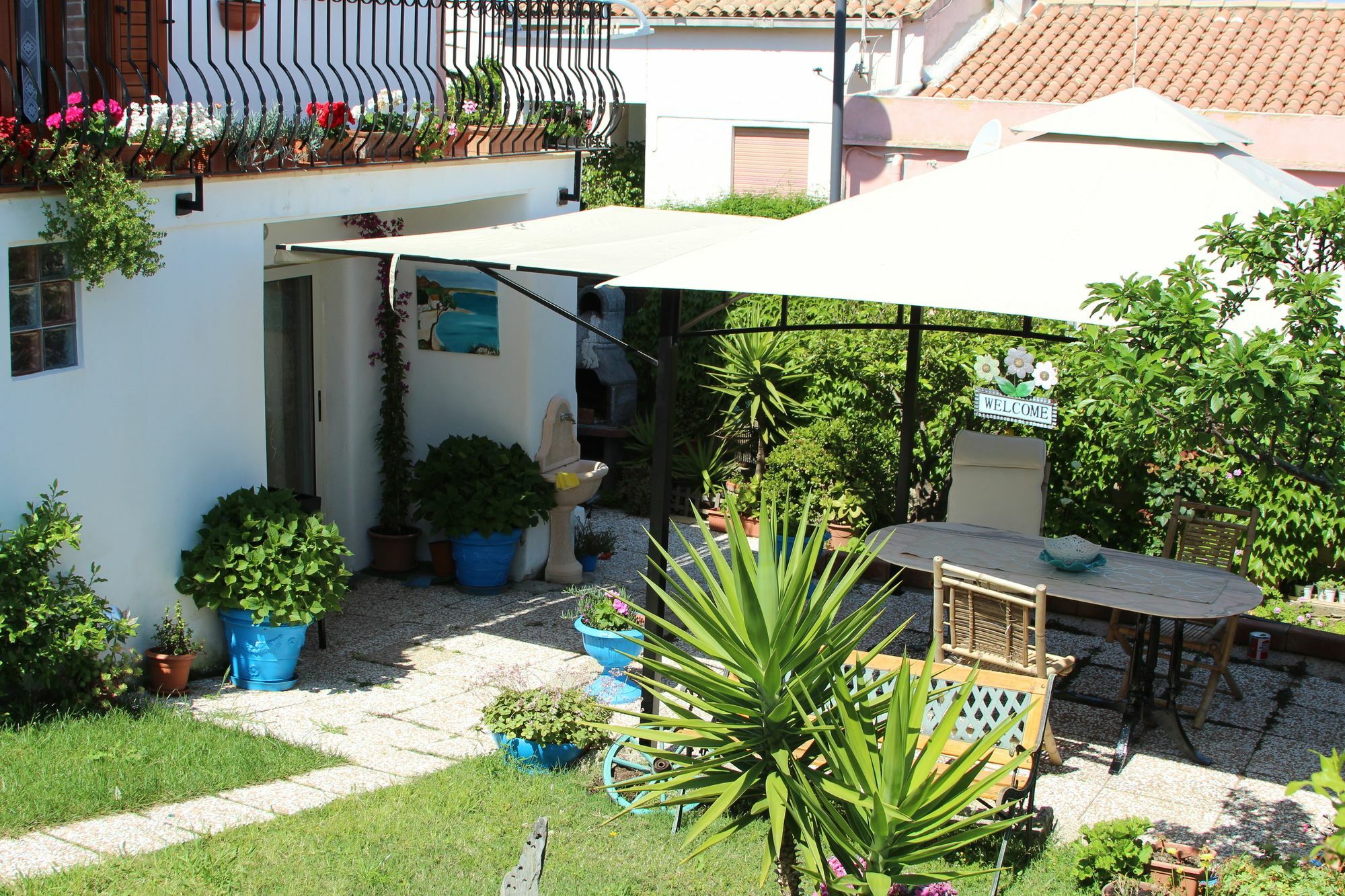 La Porta Sulla Costa Bed & Breakfast San Pantaleo Bagian luar foto
